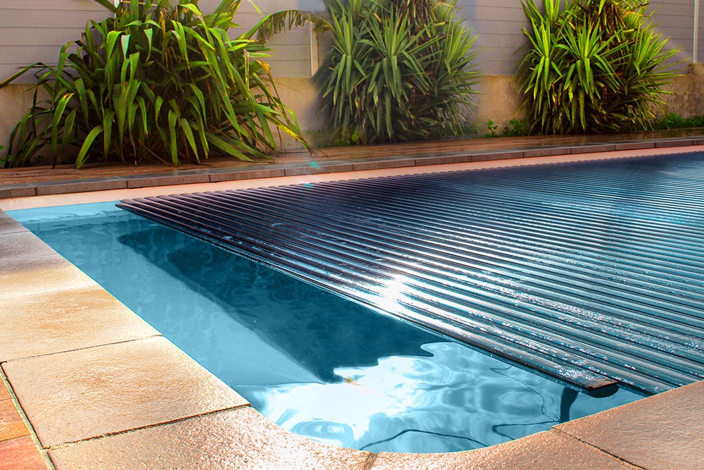 Pourquoi choisir un volet piscine polycarbonate ?