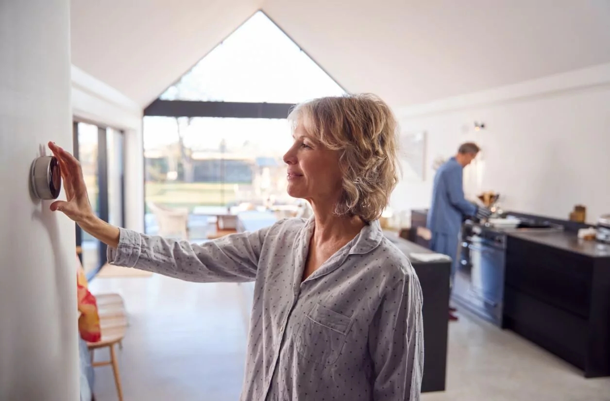 Objets connectés: les seniors, domotique et bien vieillir à domicile