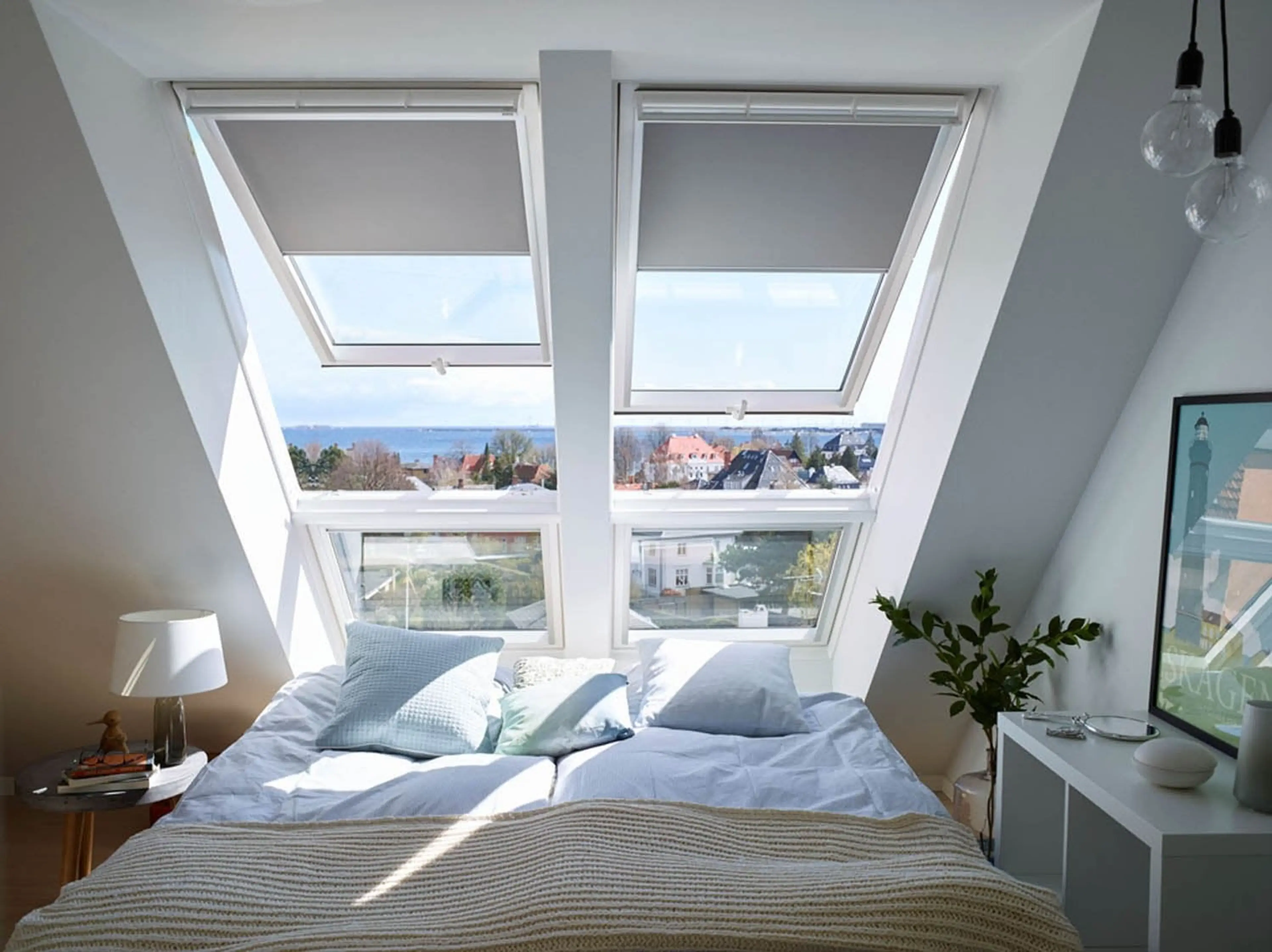 Comment choisir un store pour une fenêtre de toit ?