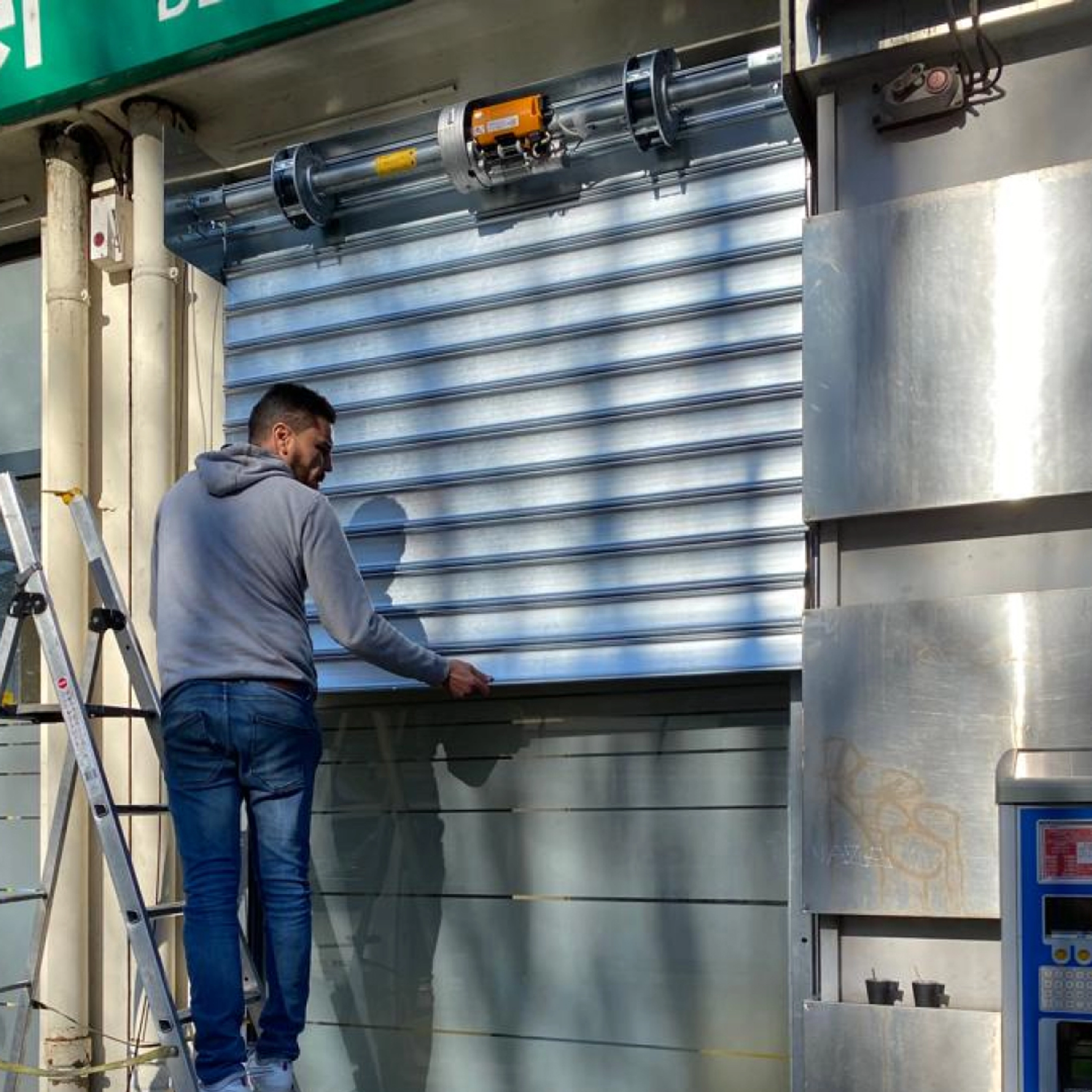 Store 2000 : l’expert en dépannage de rideaux métalliques à Saint-Sébastien-sur-Loire