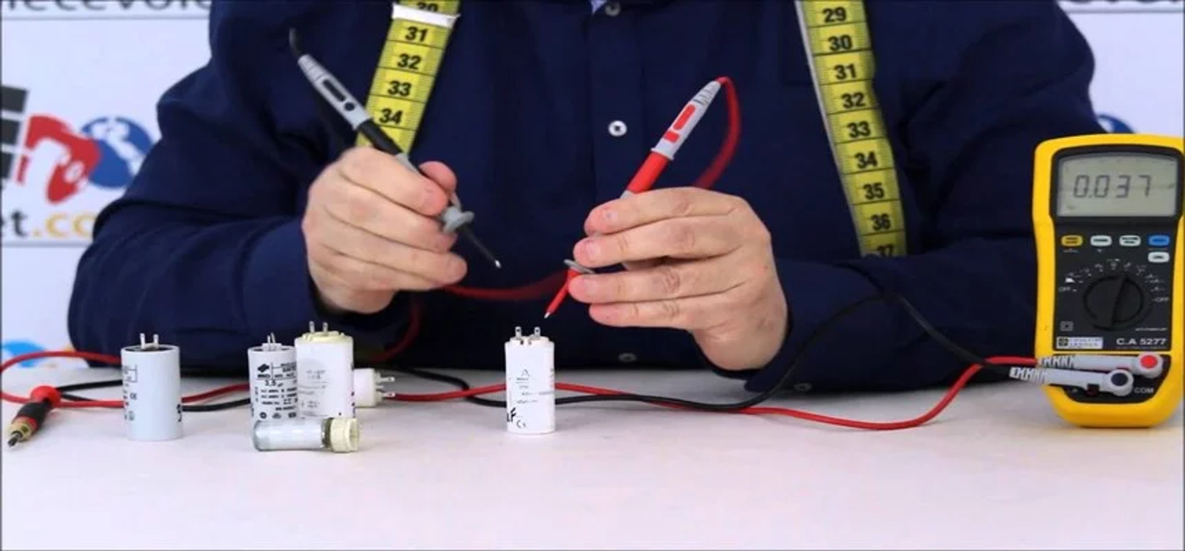 Comment changer condensateur moteur volet roulant ?