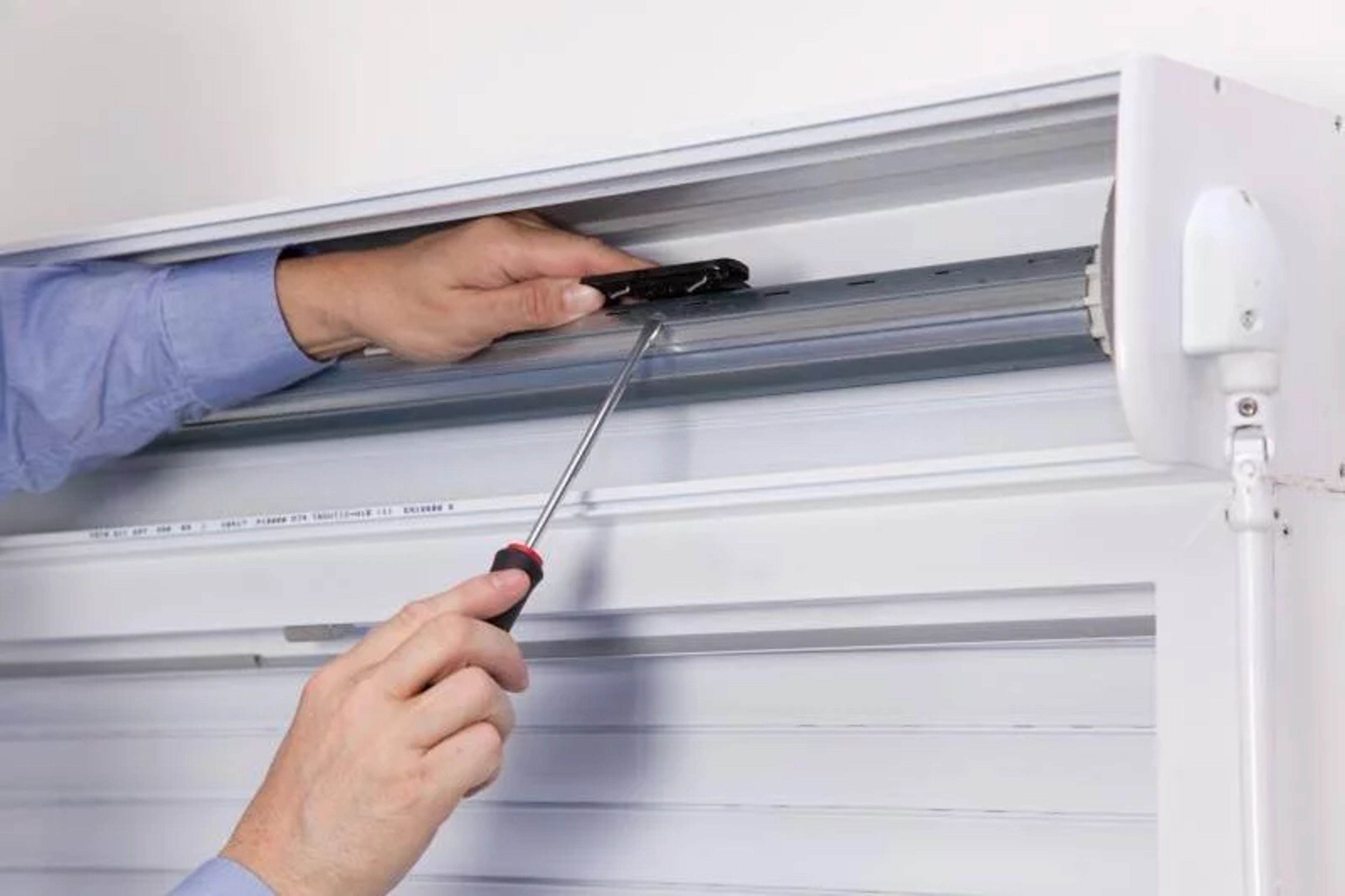 Volet roulant cassé : Solutions sans tout changer