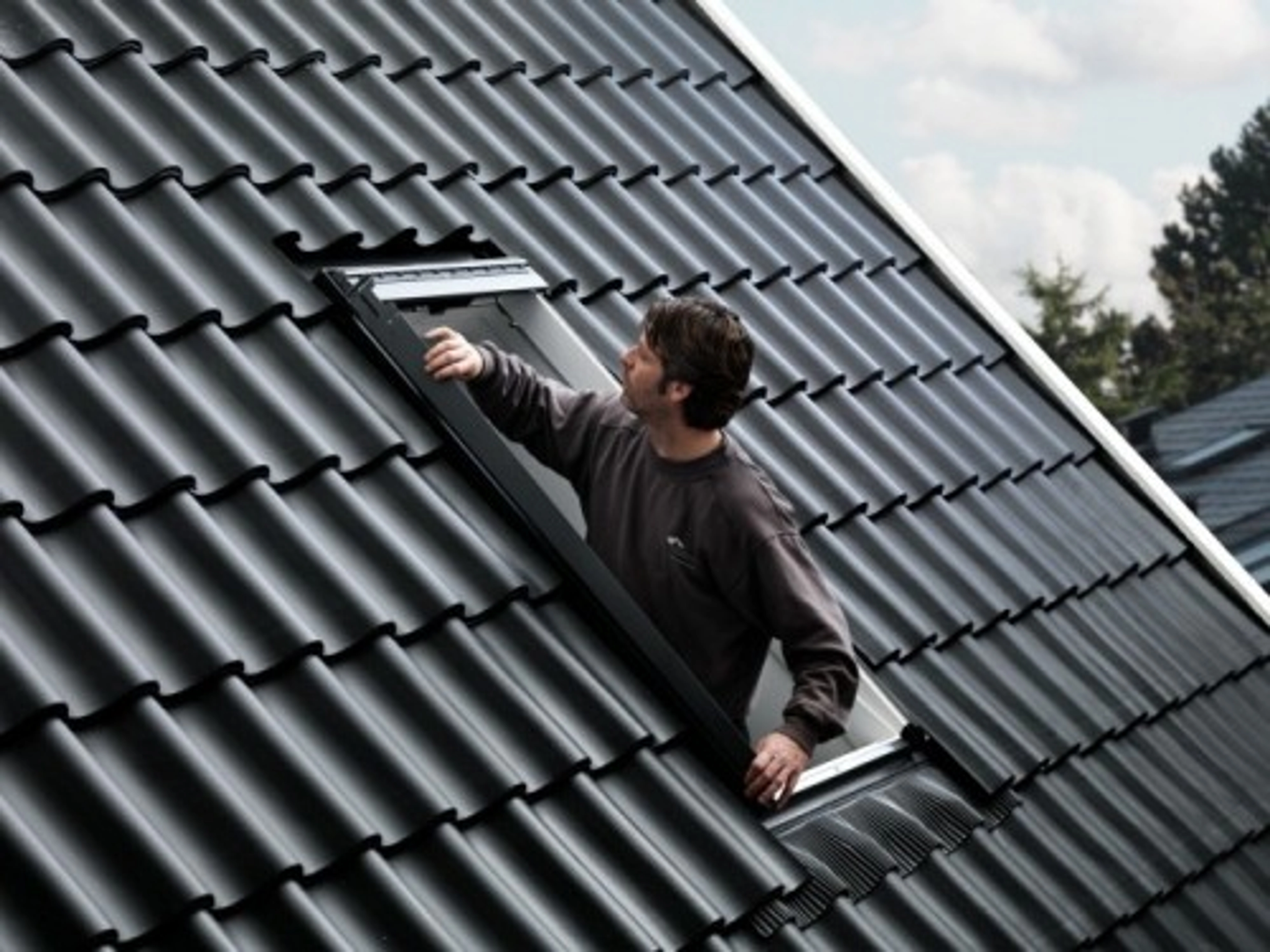 Volet velux ne se ferme pas complètement : Quelles solutions ?