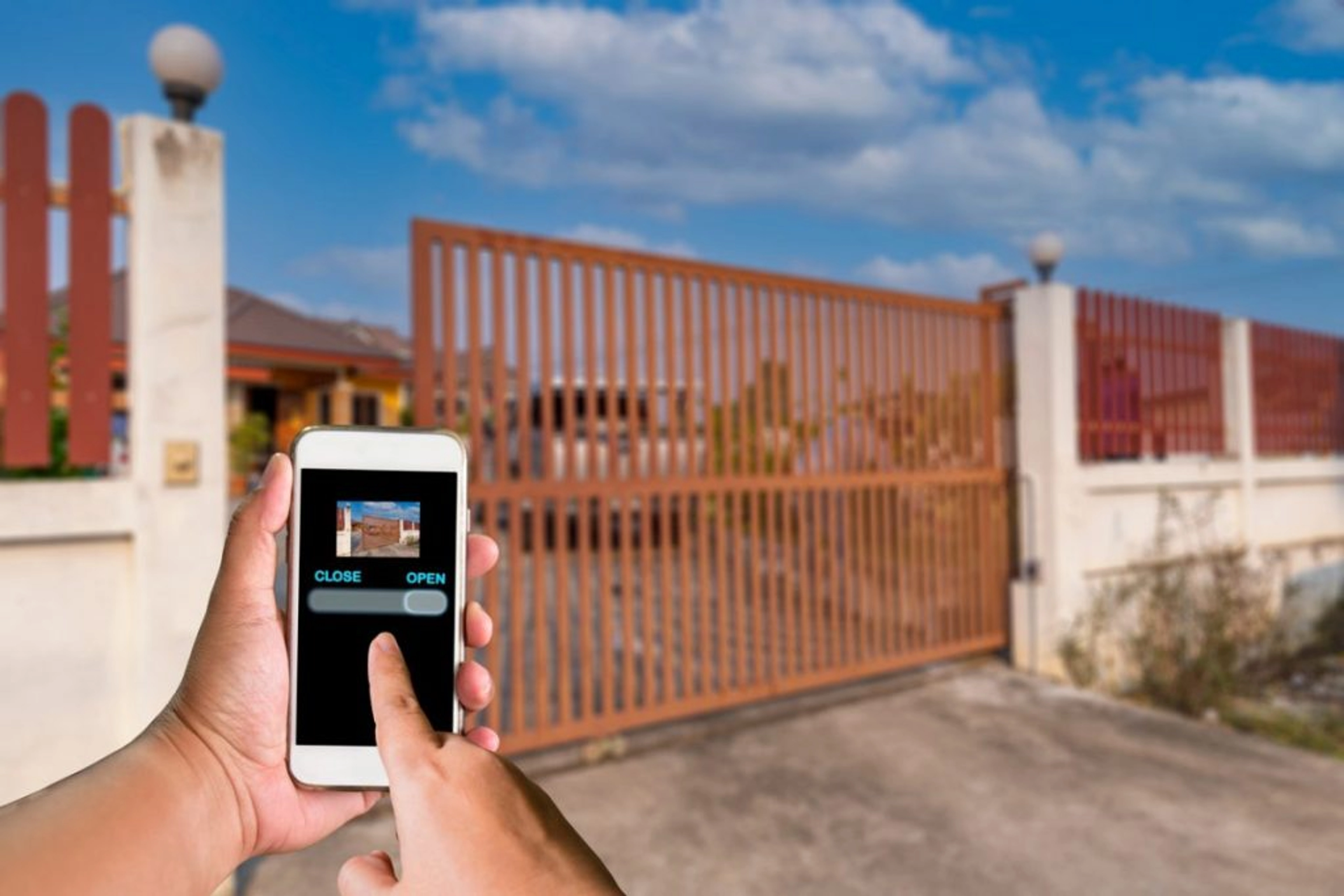 Comment ouvrir son portail avec son smartphone ?