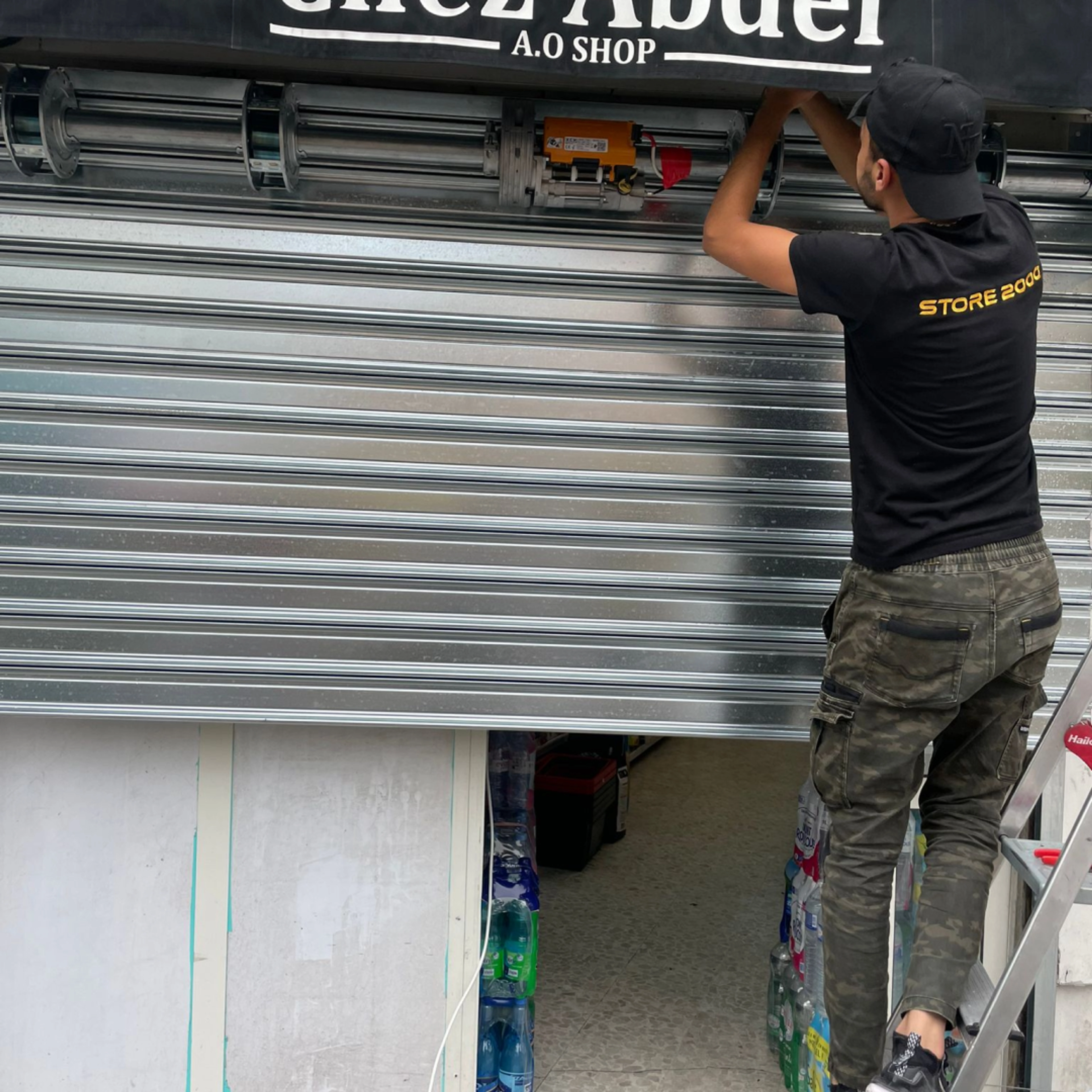 Store 2000 : Réparation rideau métallique à Saint-Martin-de-Crau