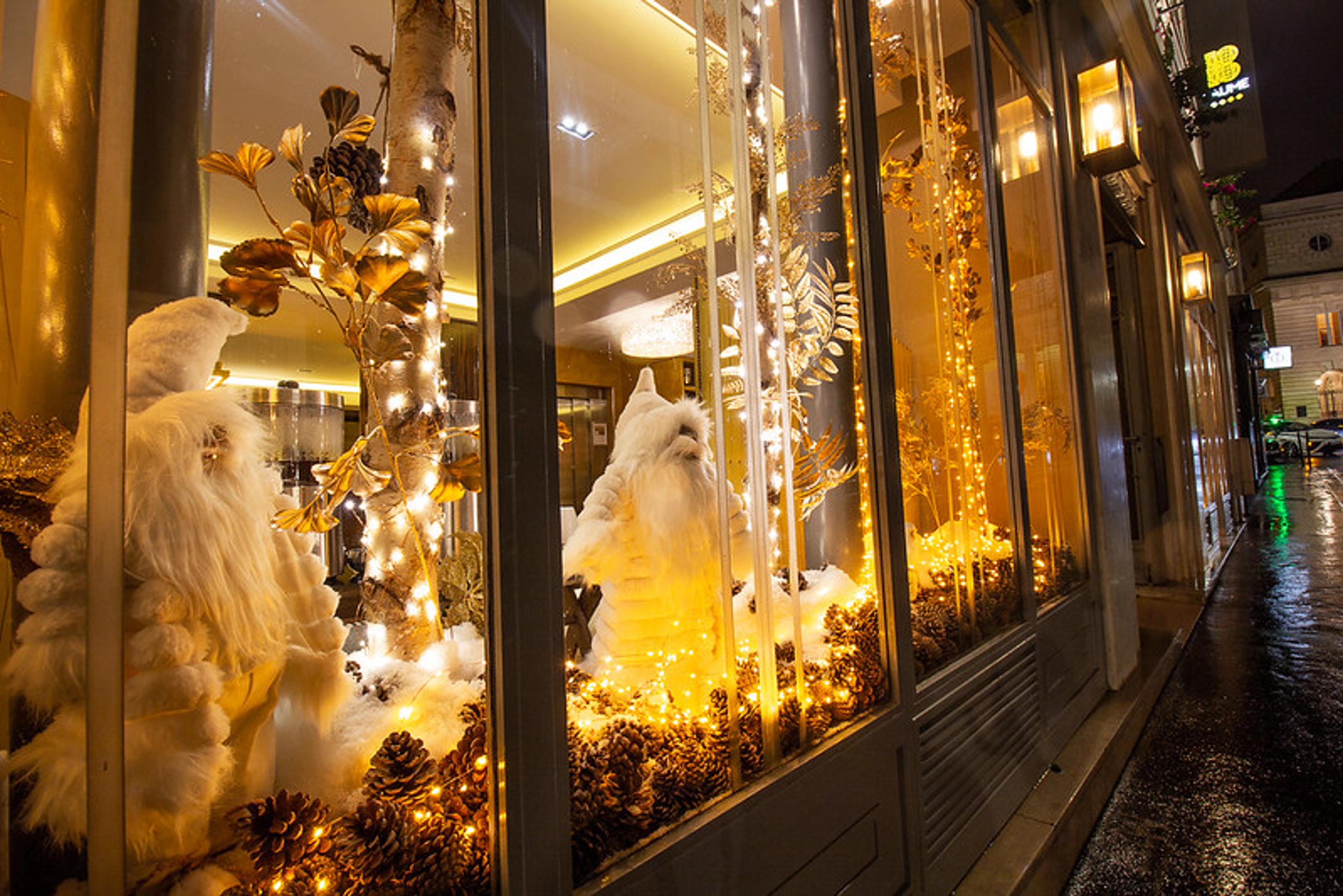 Prix pose vitrine de commerce