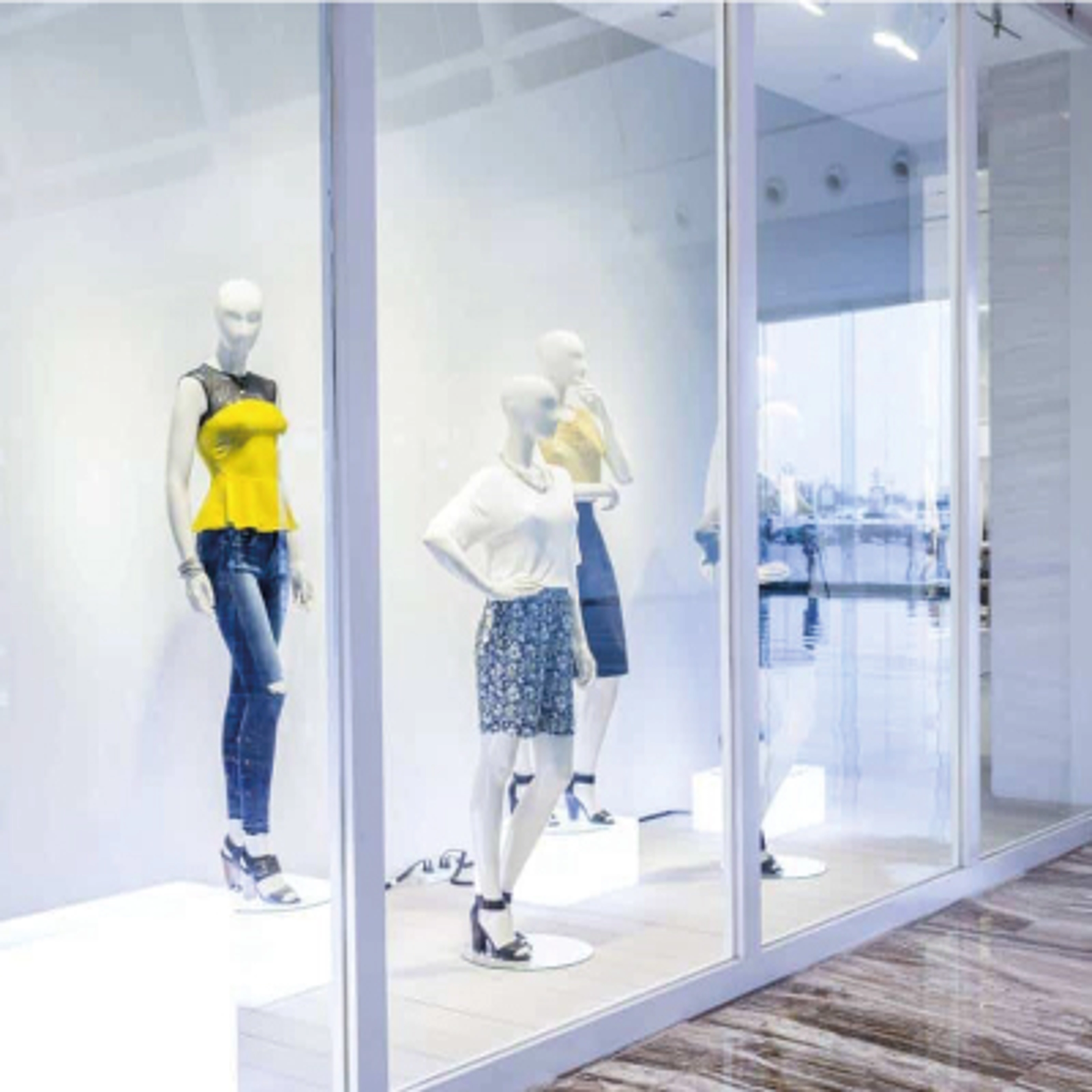 Prix pose vitrine de commerce