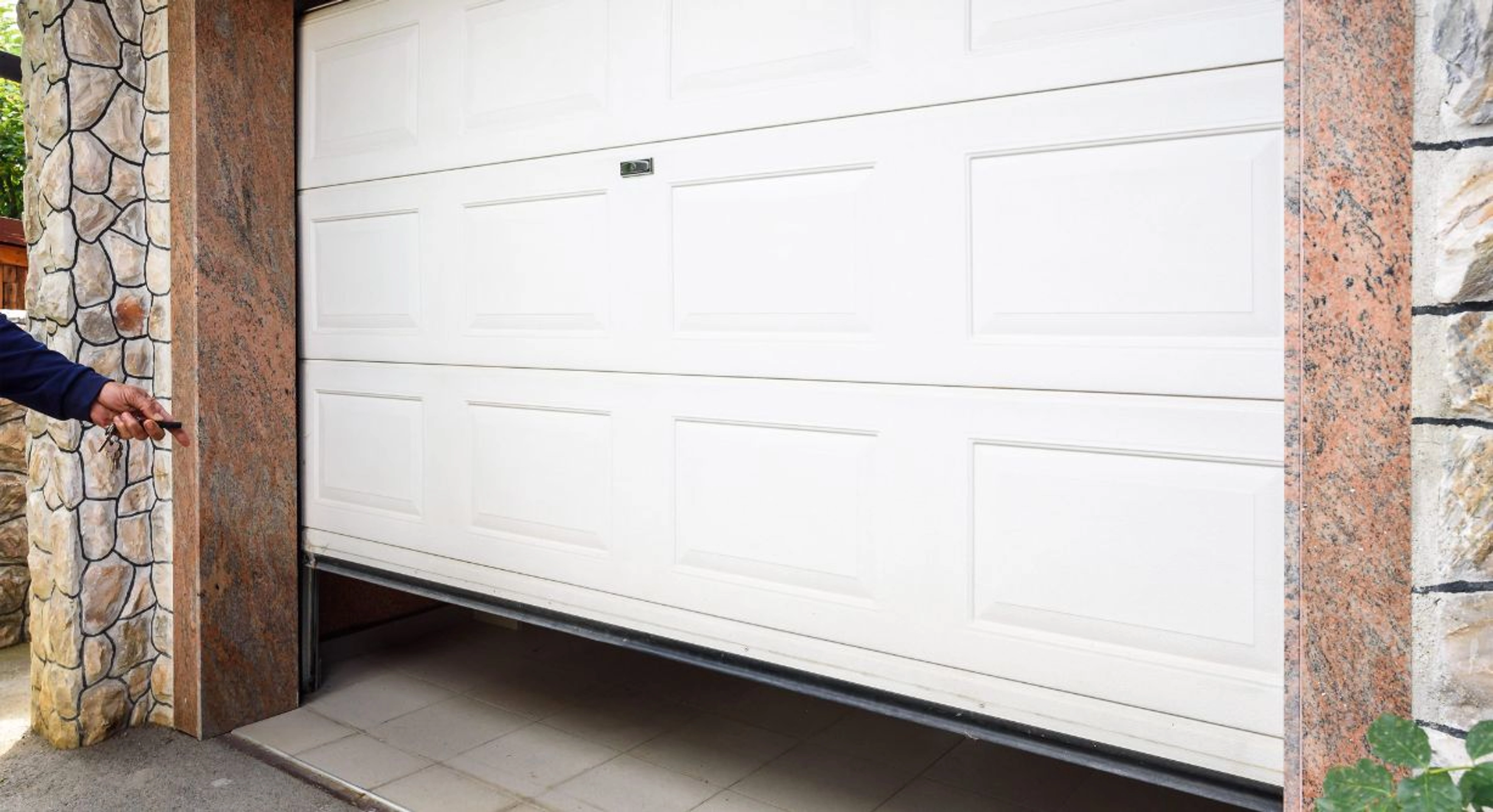 Comment remplacer une télécommande de porte de garage ?