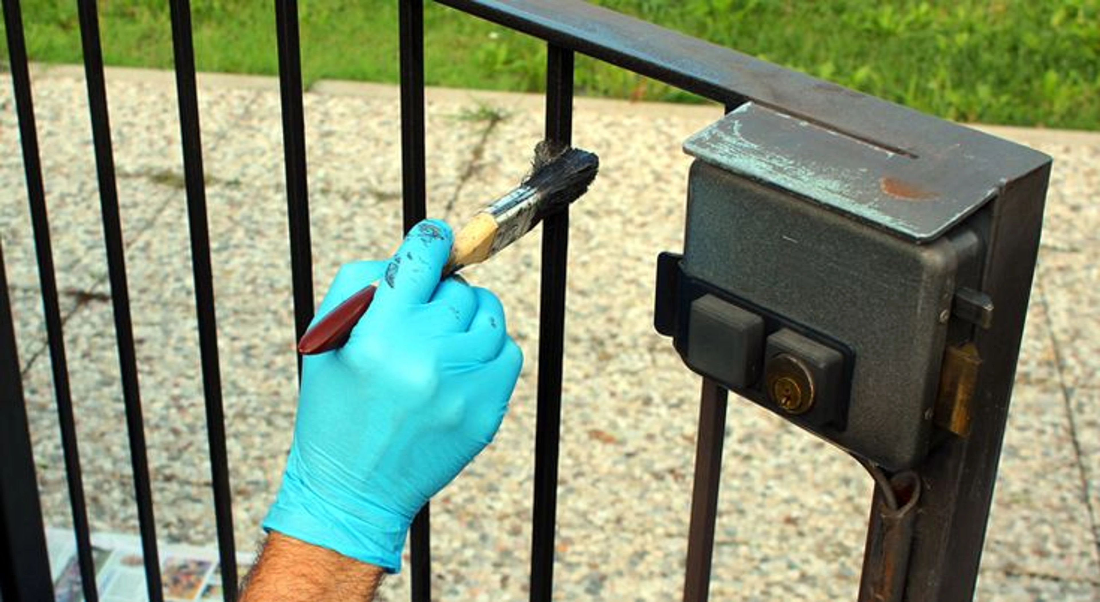 Comment peindre un portail en fer ?