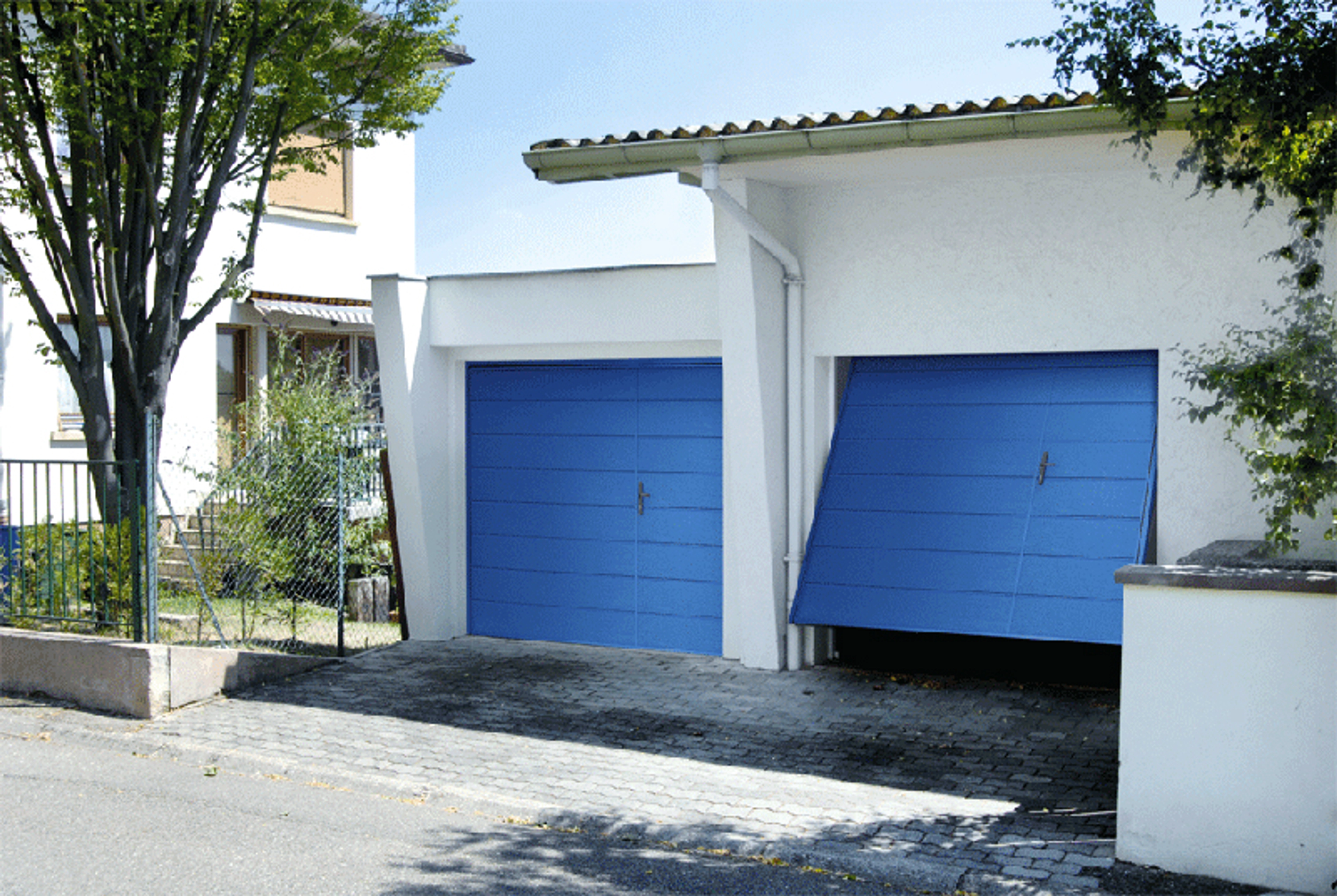 Problème fermeture porte de garage basculante : Que faire ?