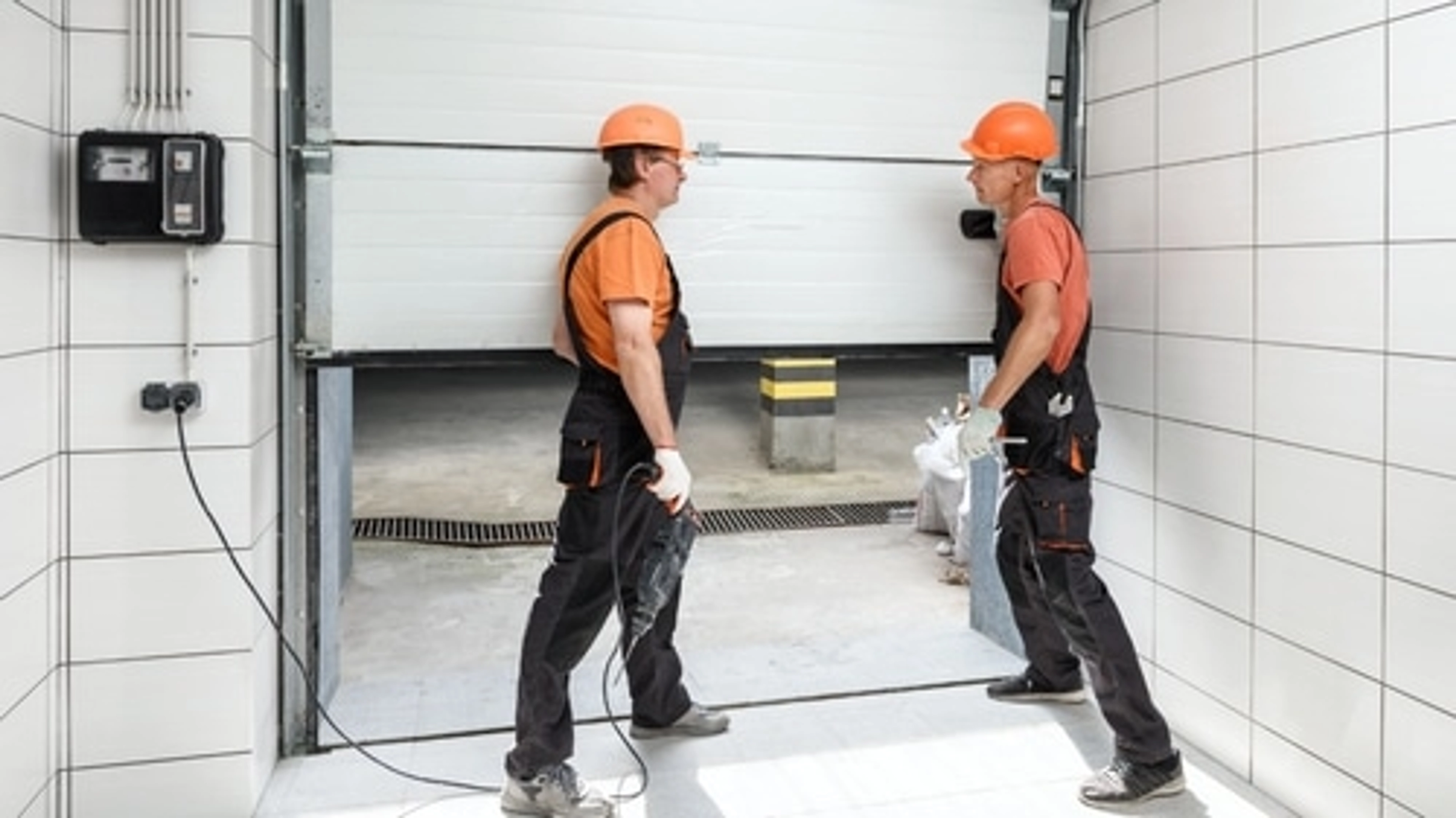 Comment rembrayer une porte de garage ?