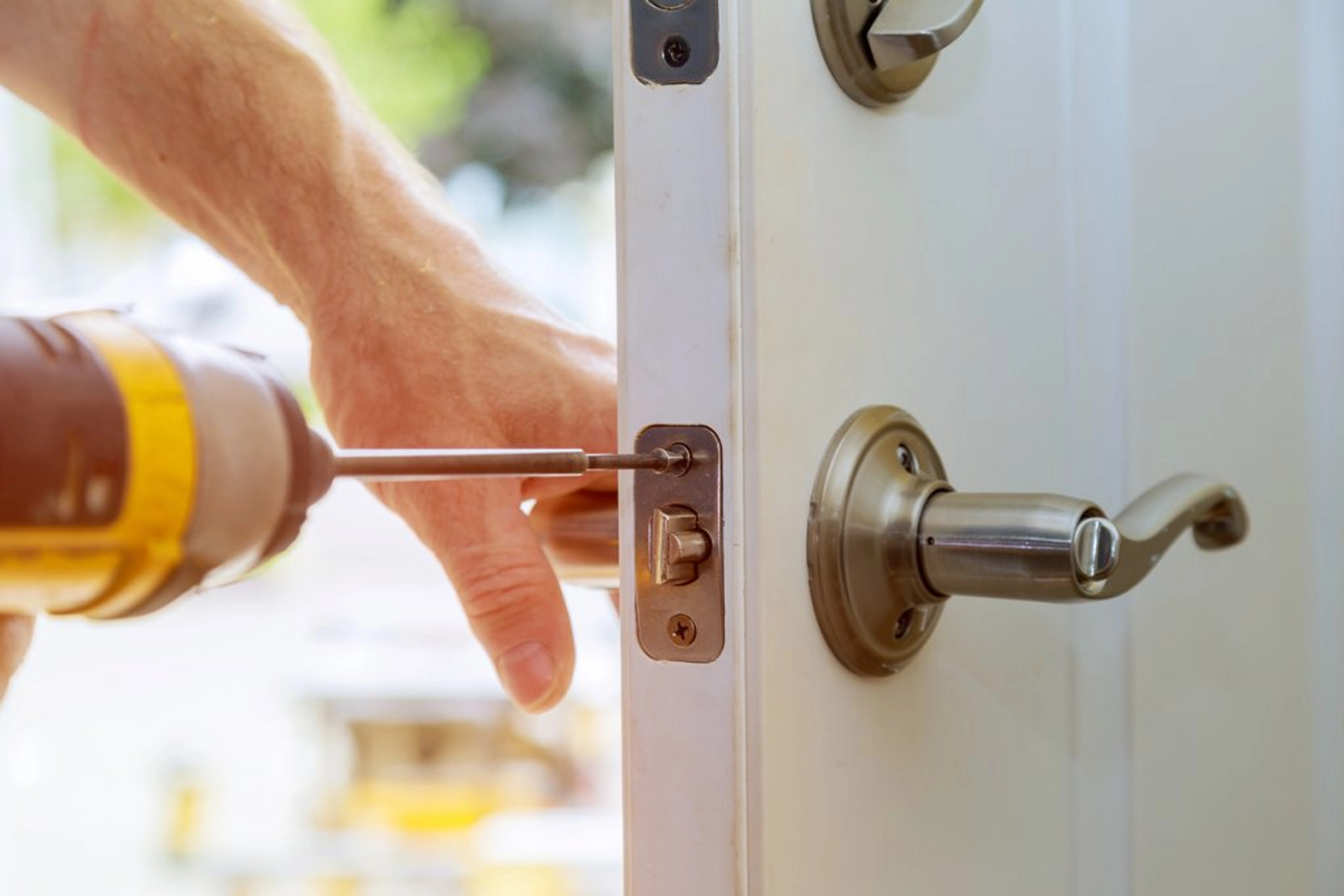 Comment ouvrir une serrure bloquée ?