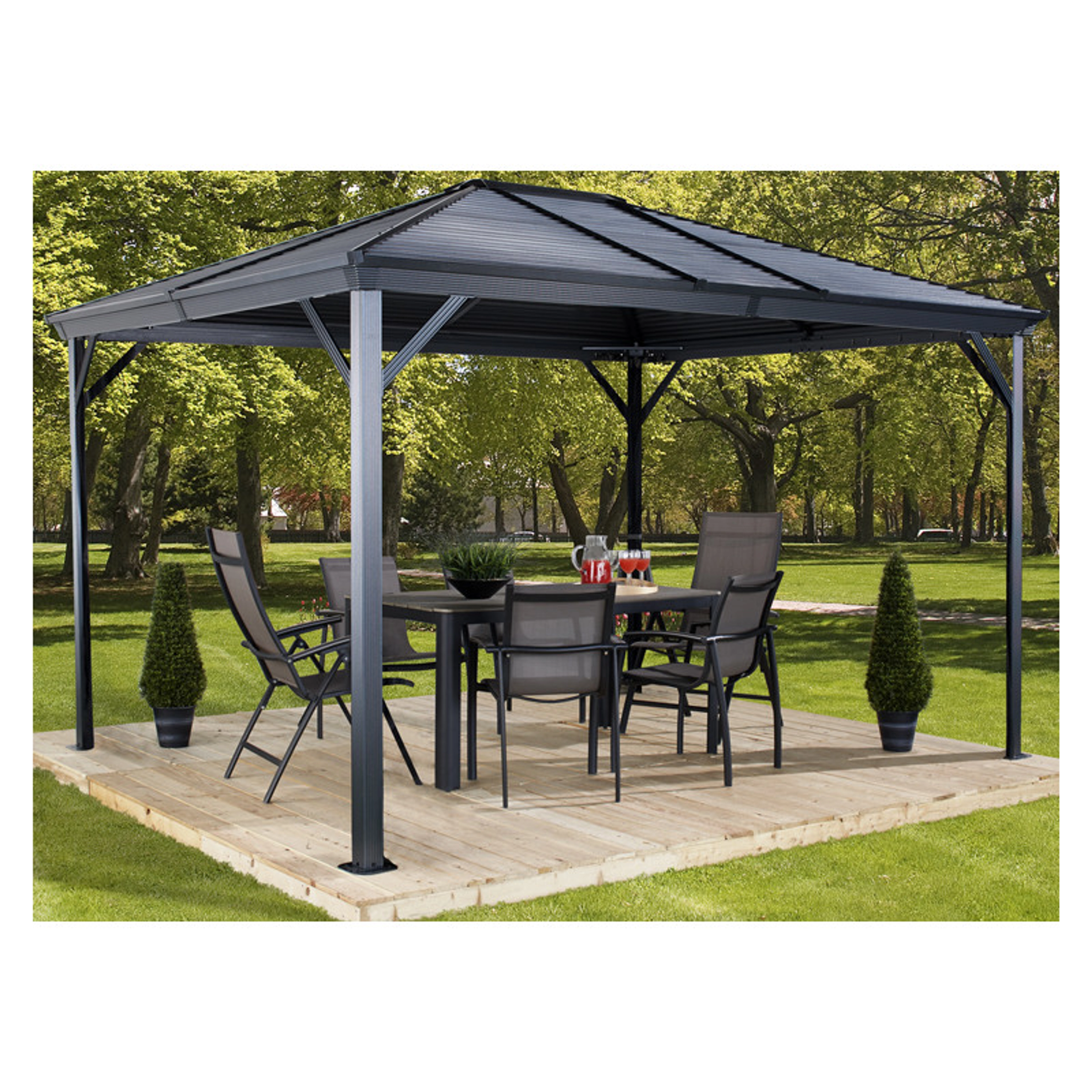 Pergola ou tonnelle, quelle est la meilleure option pour votre espace extérieur ?