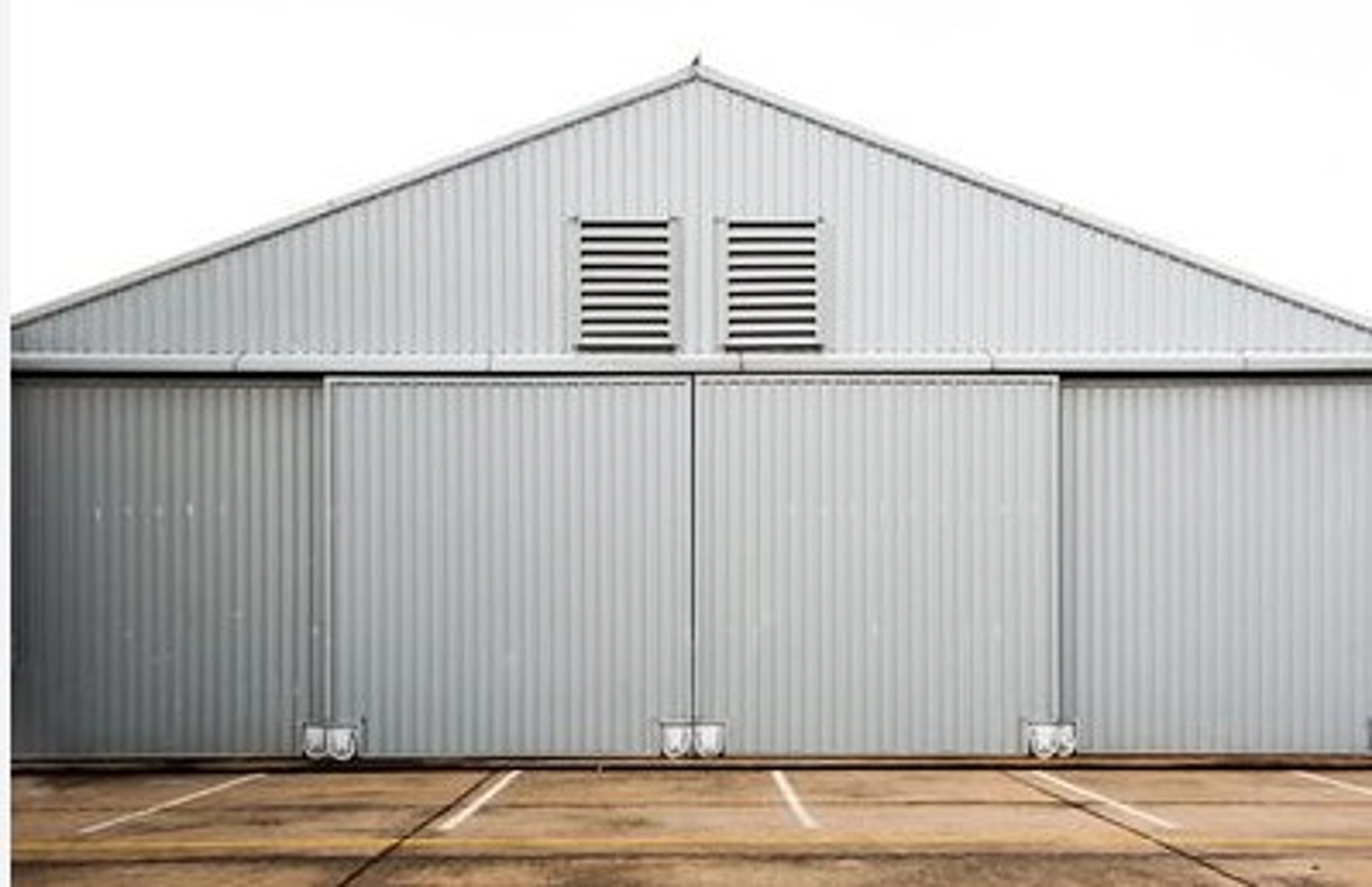 Prix hangar métallique 100m2