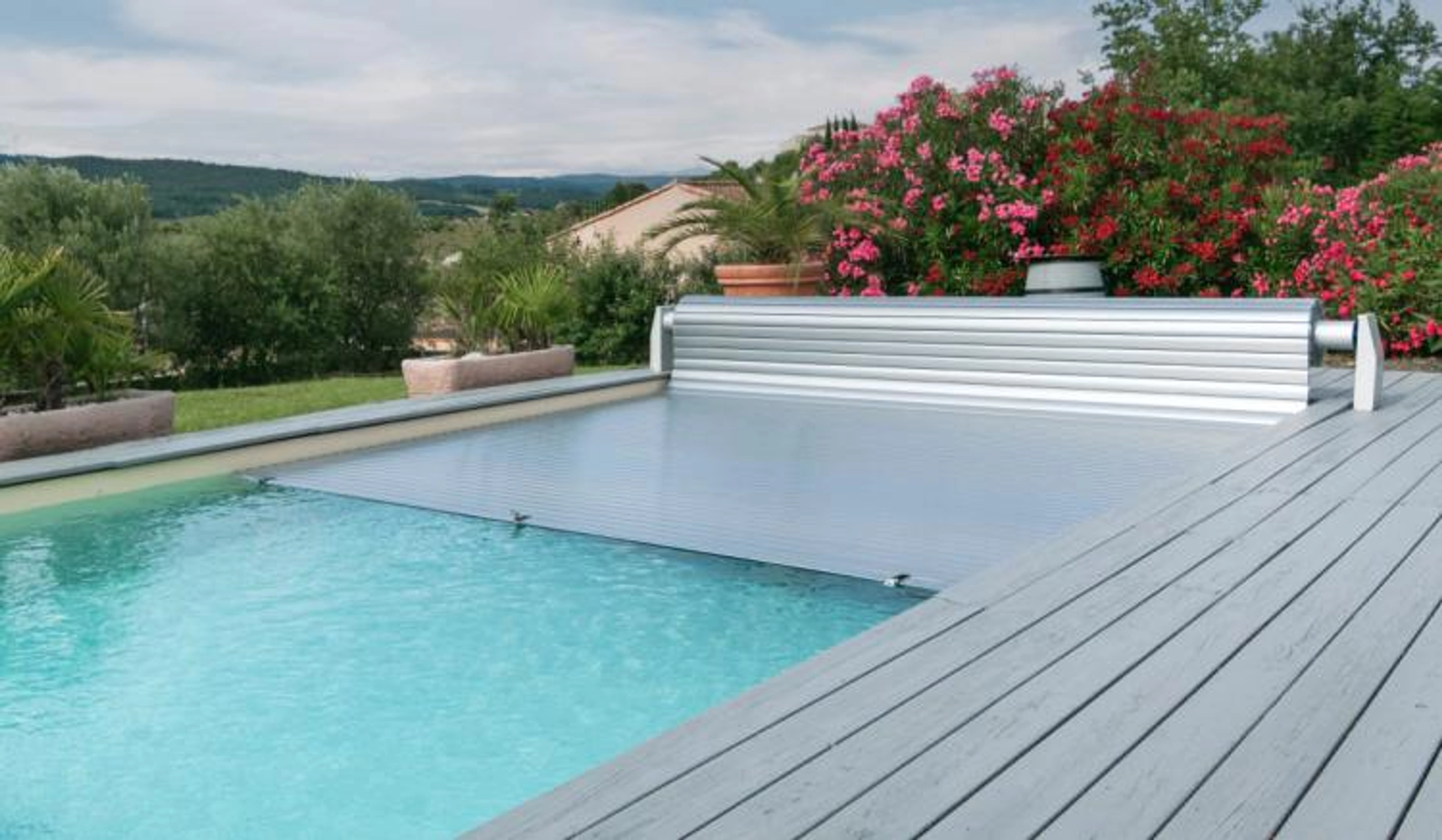 Comment ouvrir volet piscine manuellement ?