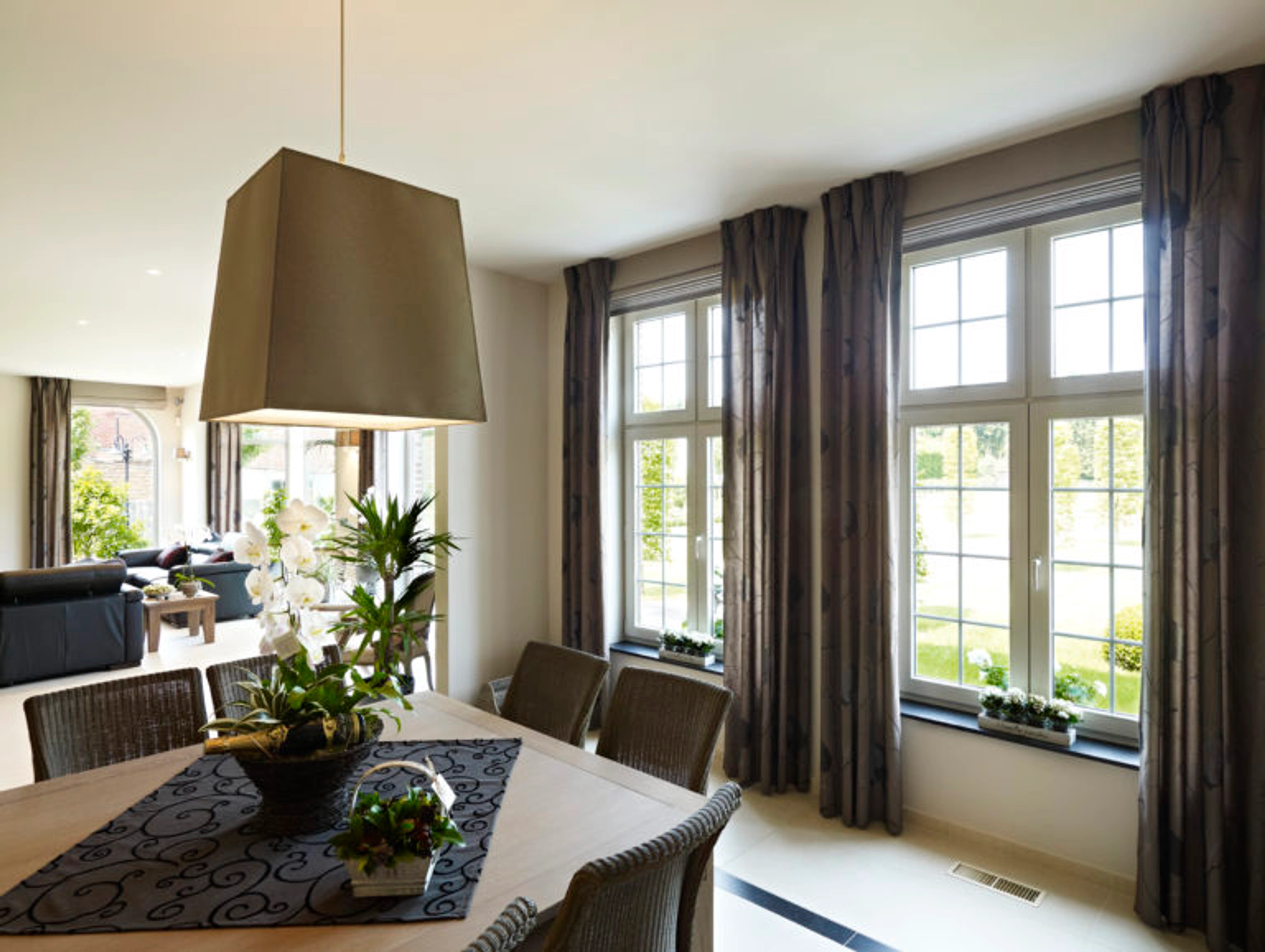 Comment installer un rideau sans percer ?