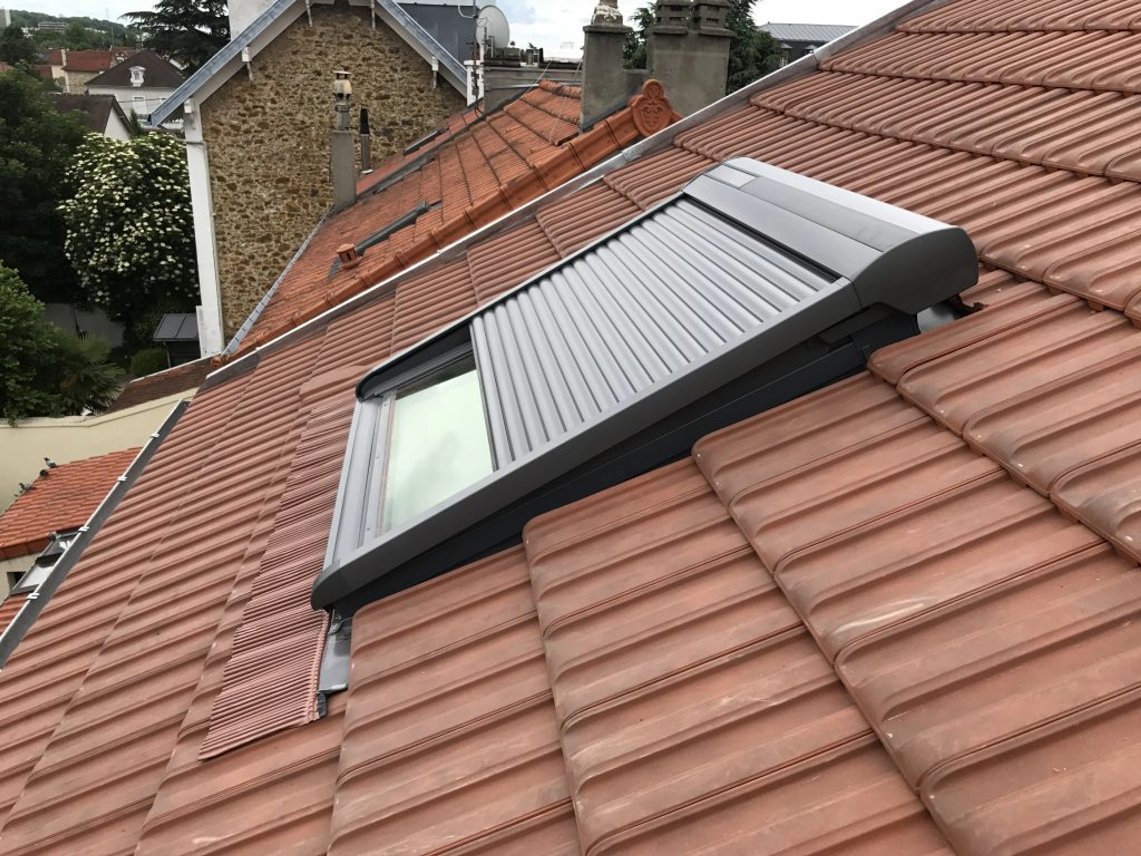 Panne volet roulant solaire velux : Que faire ?