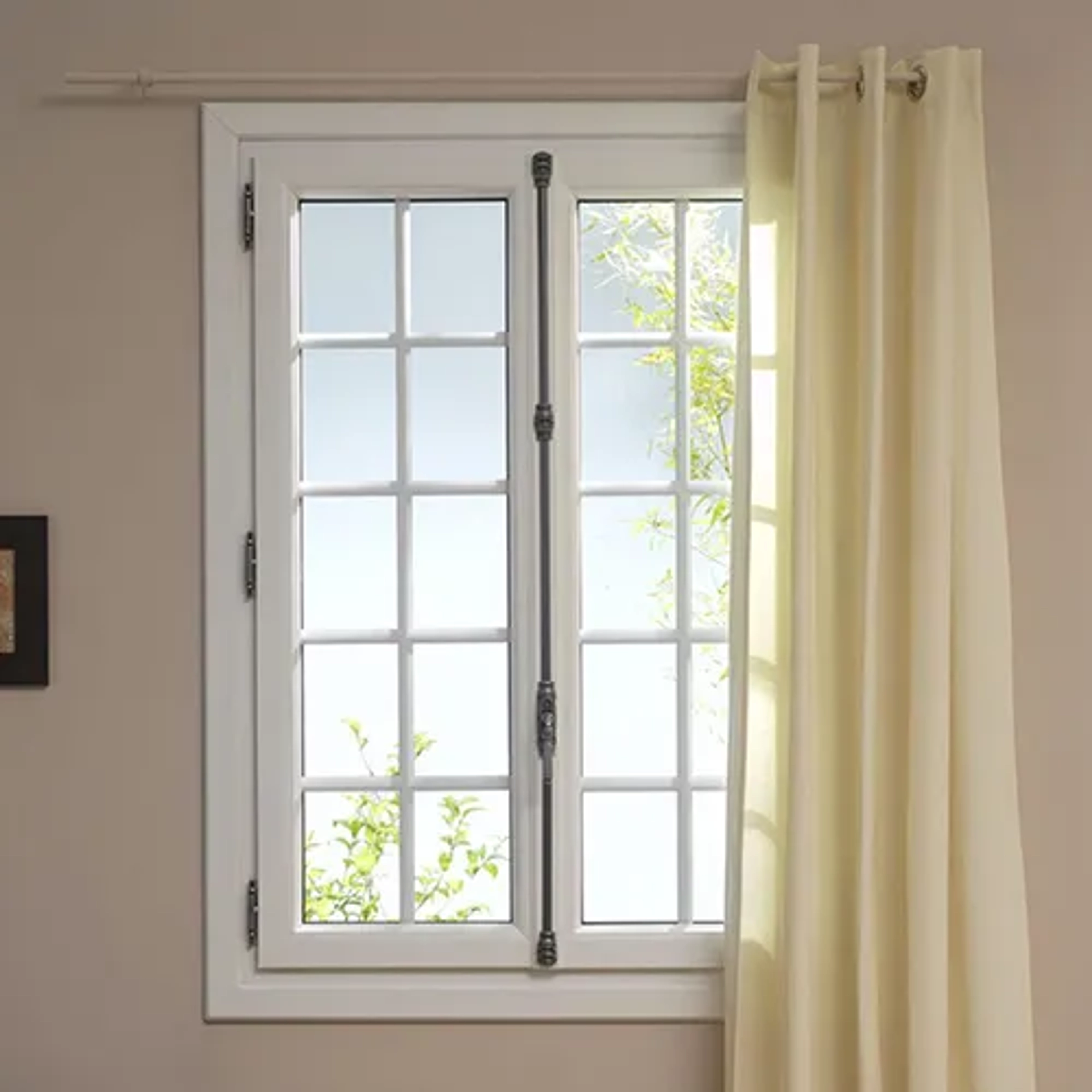 Réglage compression fenêtre PVC oscillo-battant