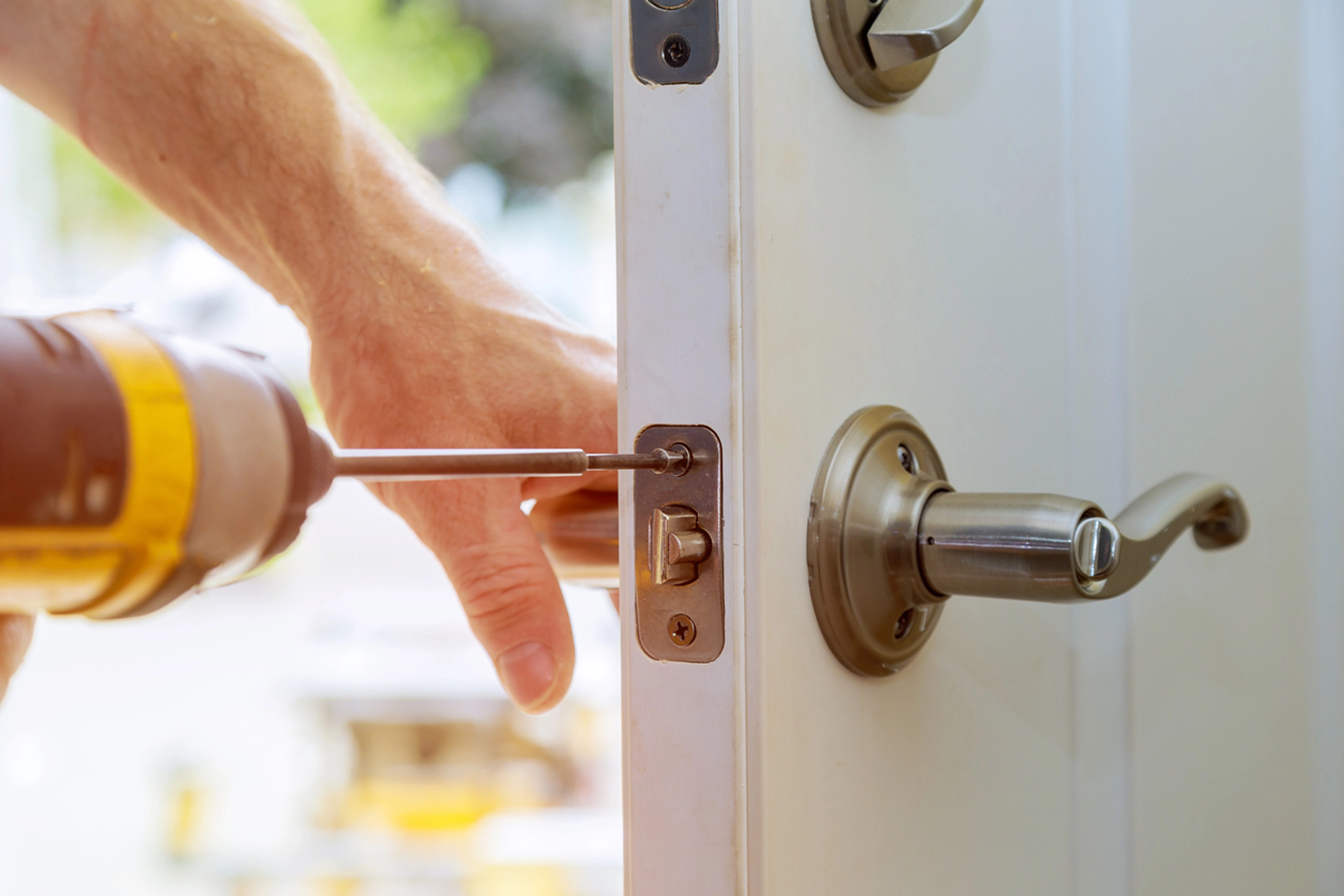 Dépannage d’un serrurier : que couvre l’assurance habitation ?