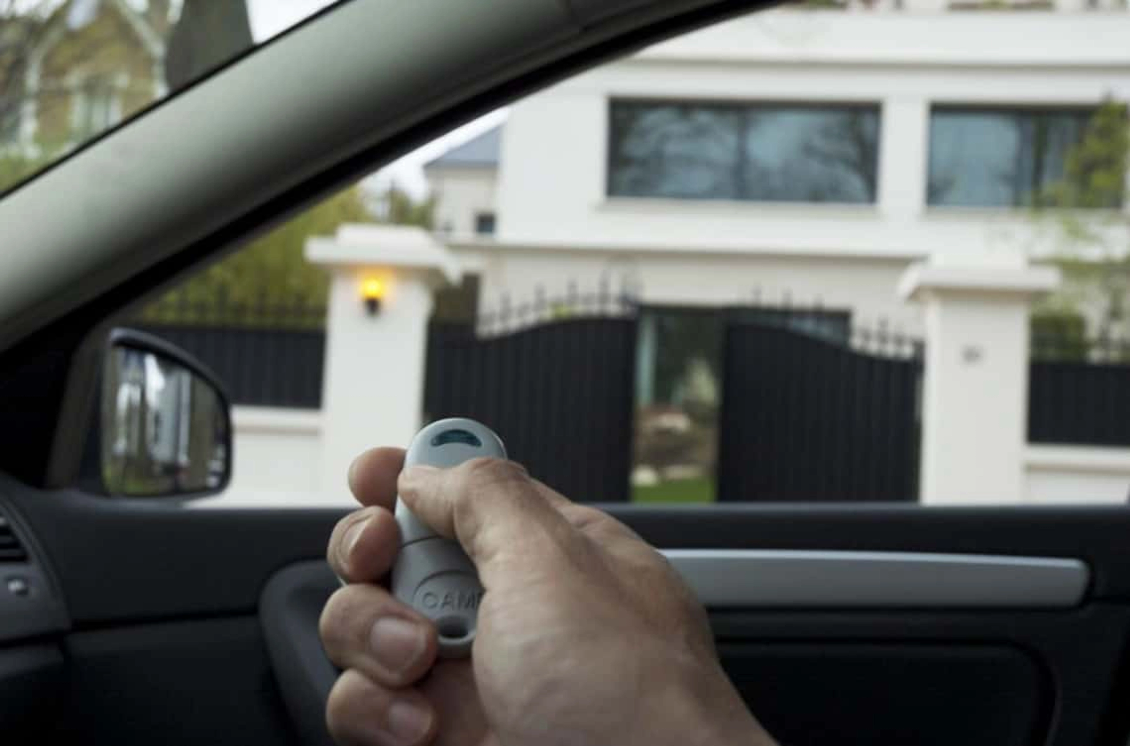 Comment programmer telecommande came de porte de garage ?