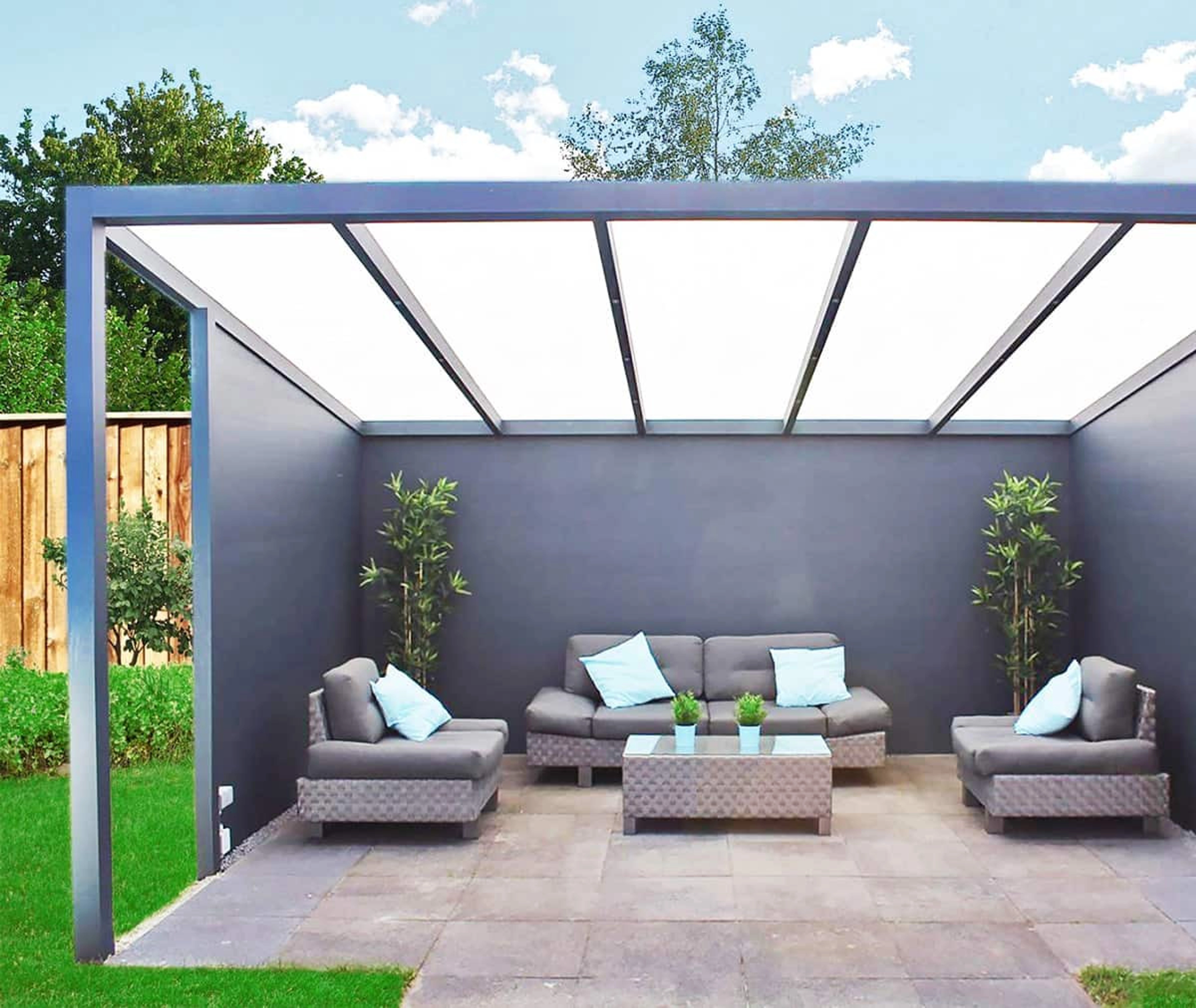 Pergola polycarbonate : inconvénients à éviter