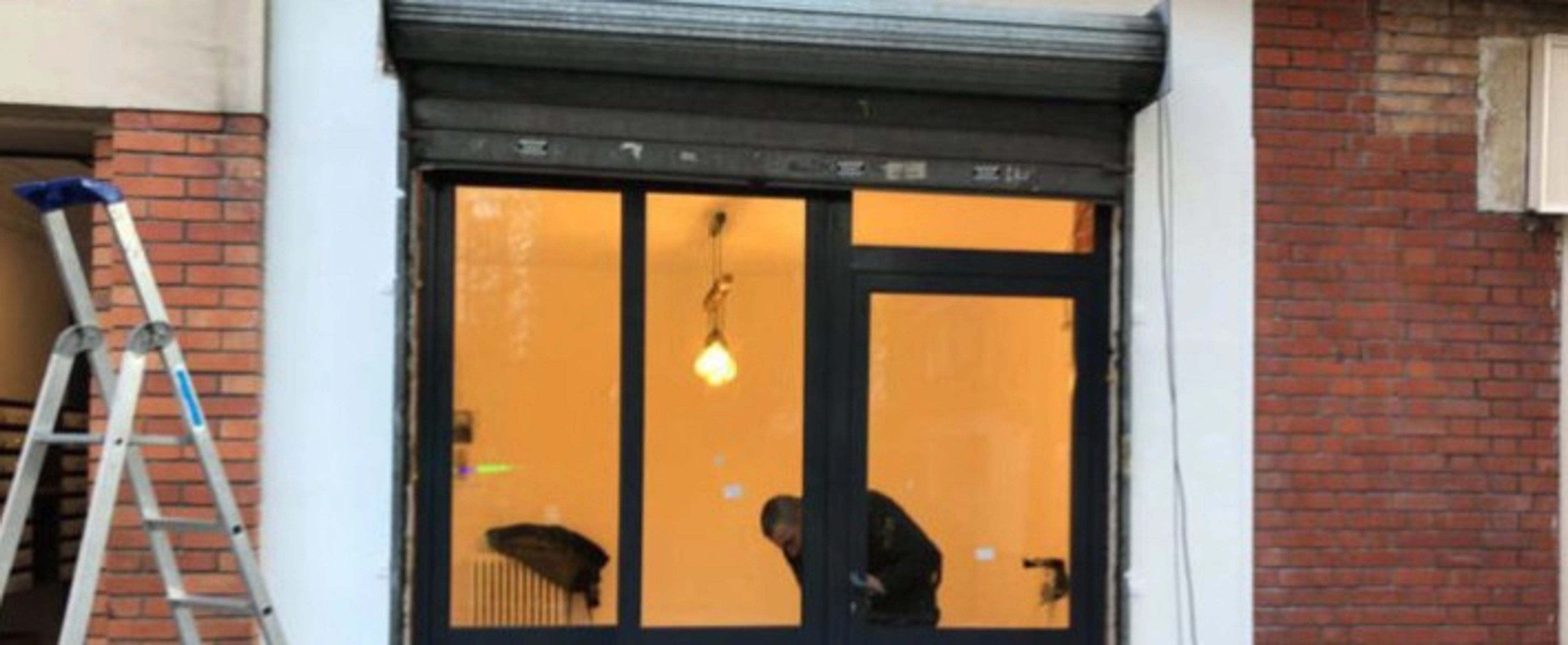 Vitrine cassée : quelle prise en charge par l’assurance ?