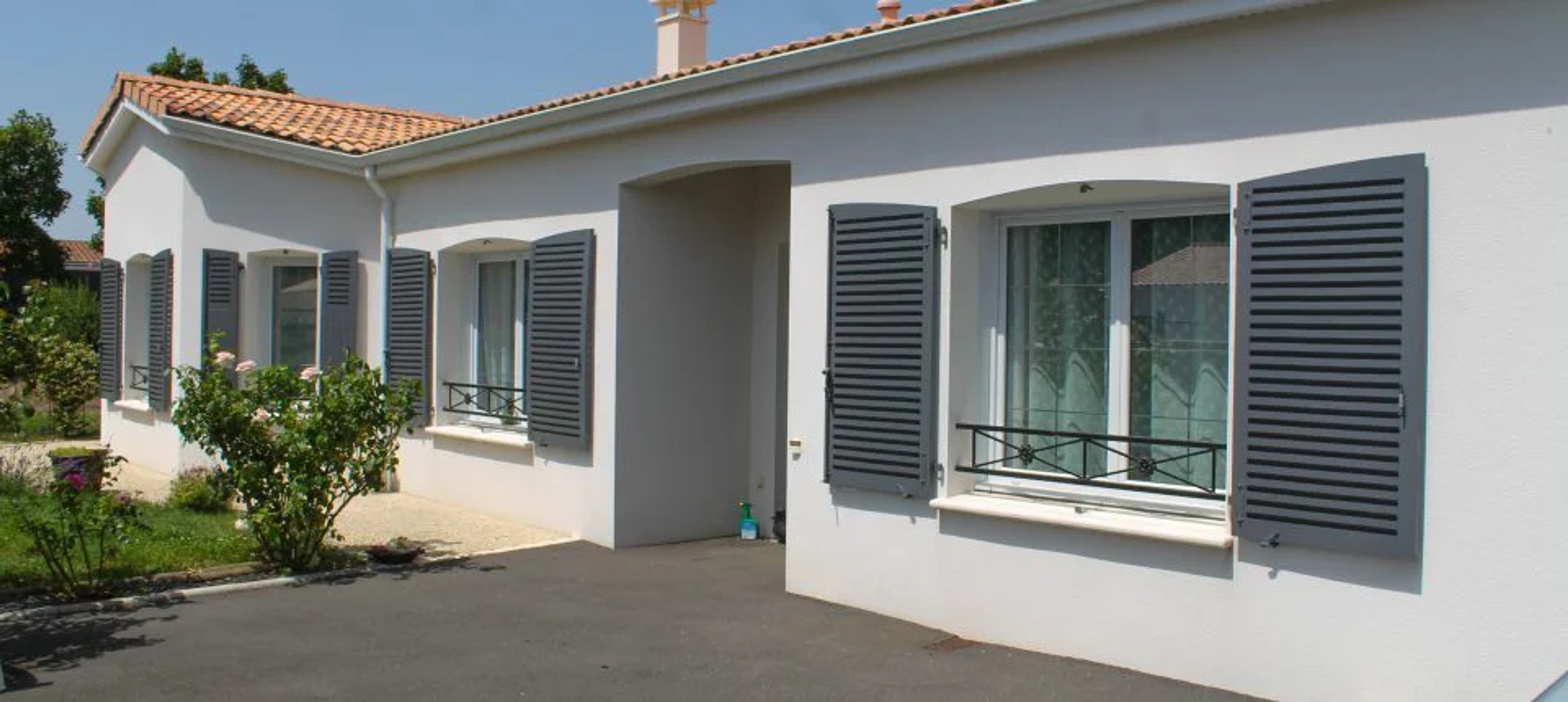 Volets persiennes PVC repliables prix et pose