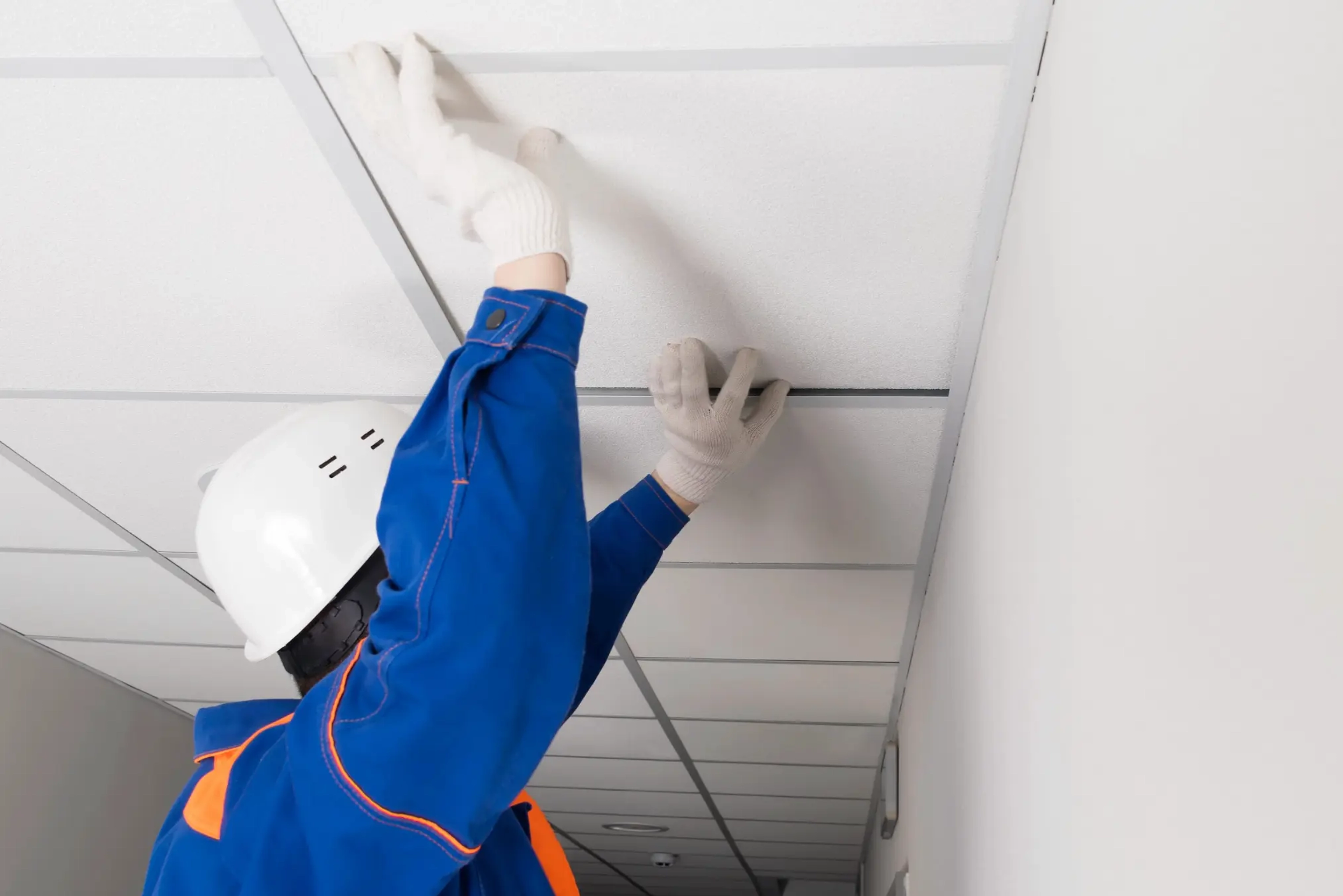 Comment bien isoler le plafond de son garage ?