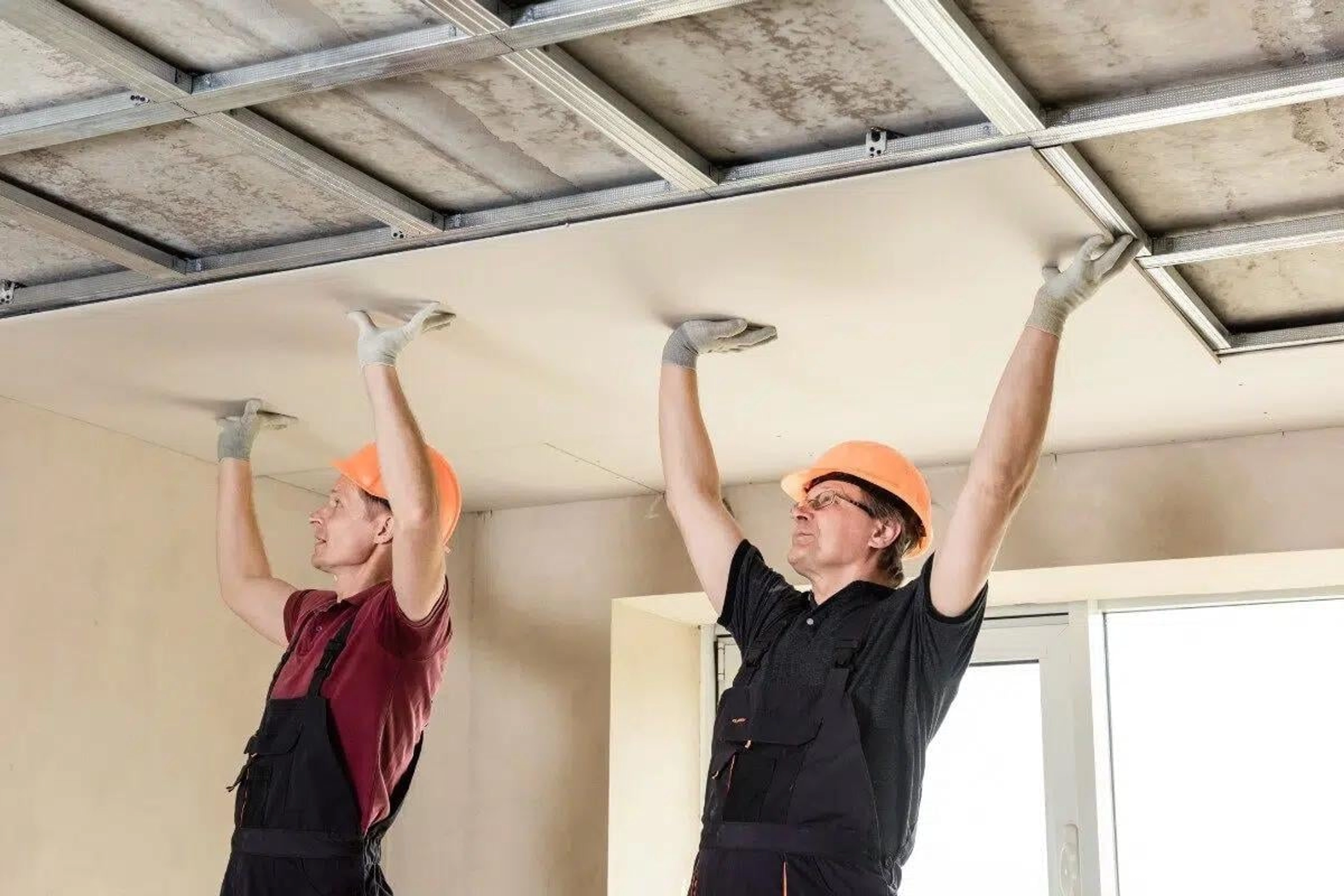 Comment bien isoler le plafond de son garage ?
