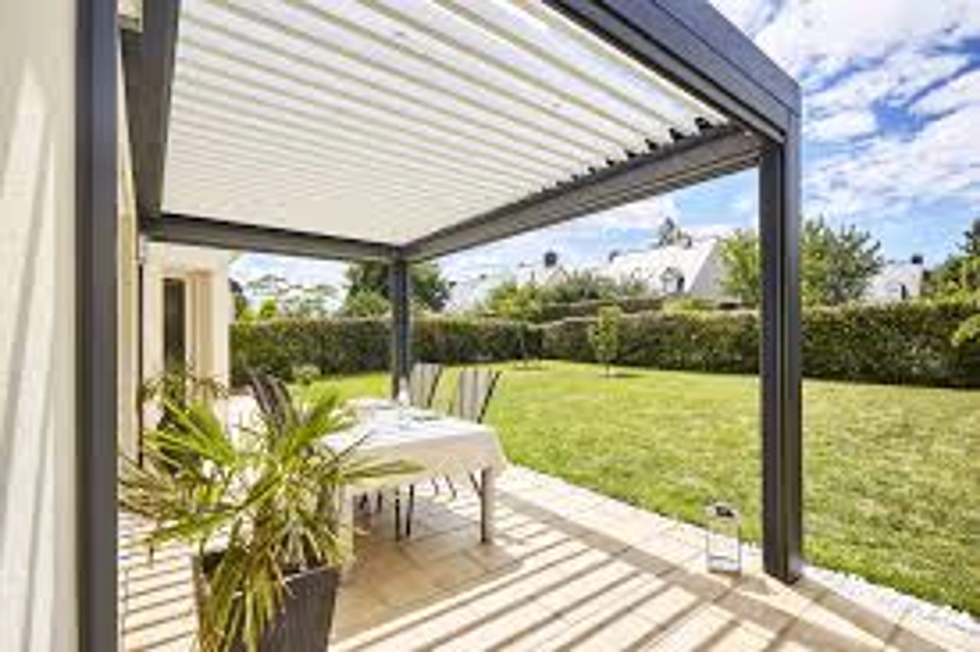 Pergola polycarbonate : inconvénients à éviter