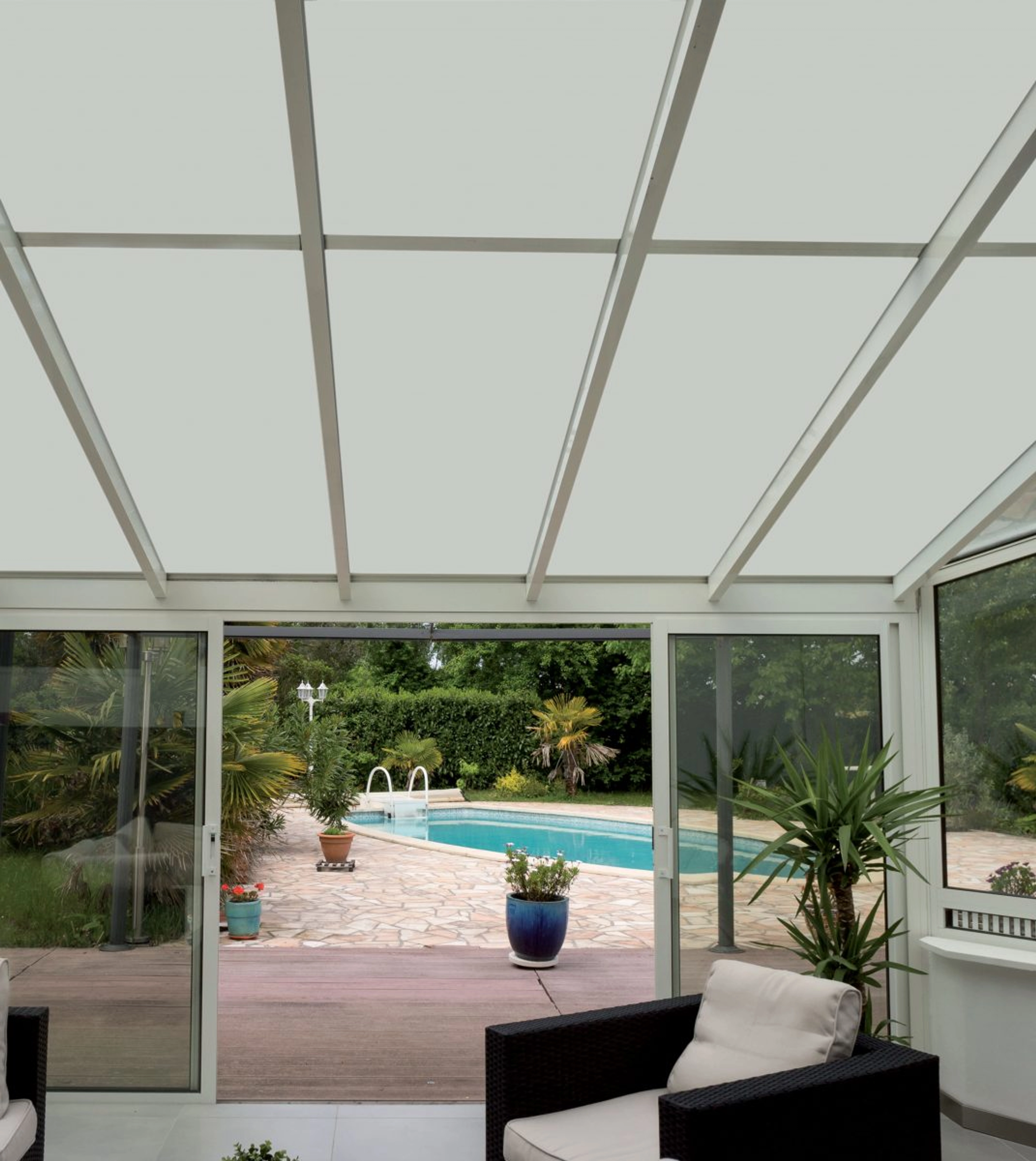 Pose panneau sandwich toiture véranda : astuces pro