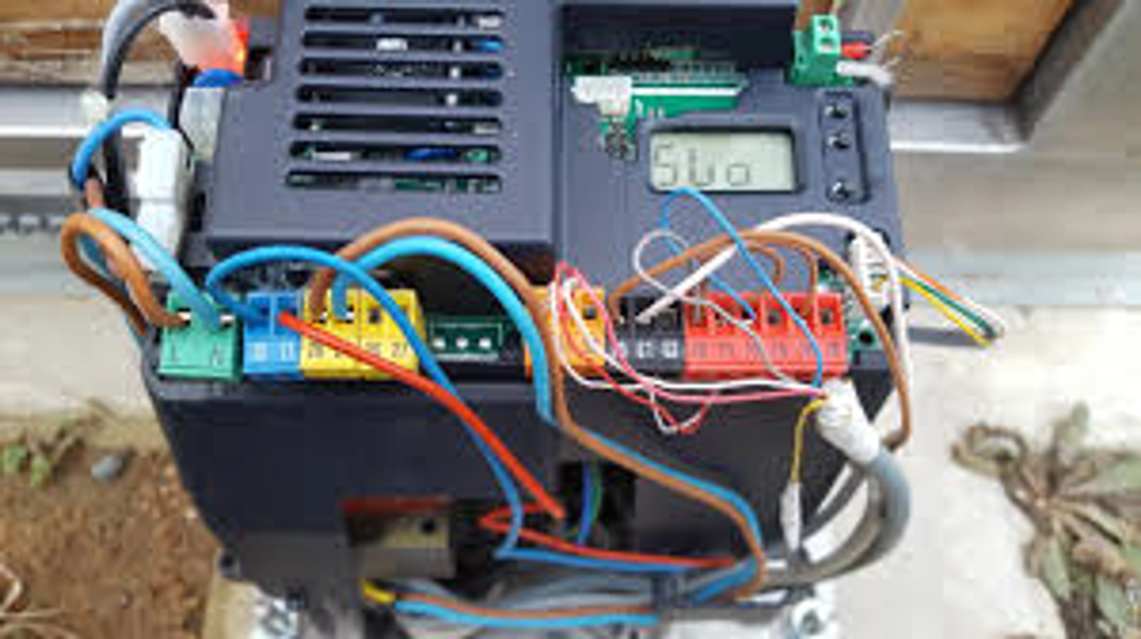 Comment programmer un moteur BFT pour portail coulissant ?